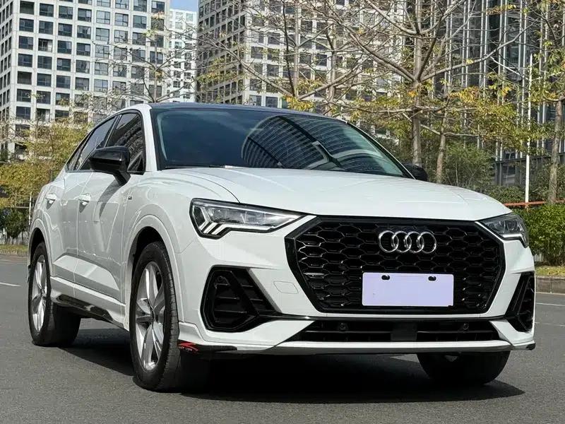 Audi Q3 Sportback 2023 40 TFSI Fashion Edition — миниатюра 3