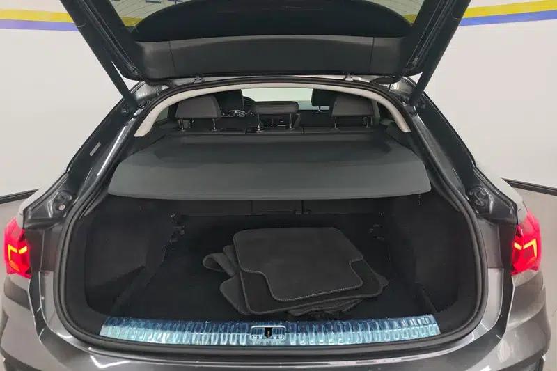 Audi Q3 Sportback 2020 40 TFSI Fashion Edition — миниатюра 17