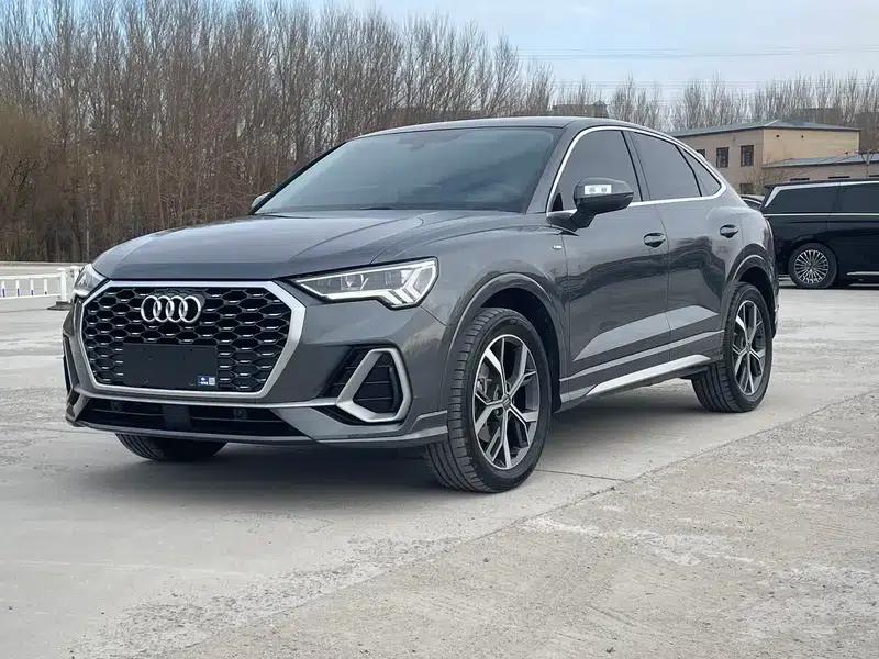 Audi Q3 Sportback 2022 40 TFSI Fashion Edition — миниатюра 1