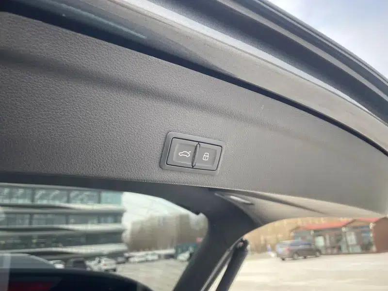 Audi Q3 Sportback 2022 40 TFSI Fashion Edition — миниатюра 12