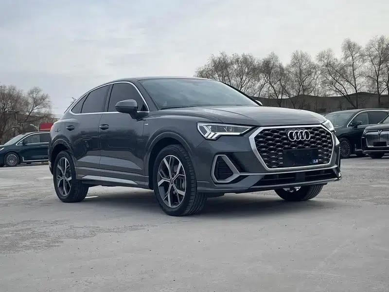Audi Q3 Sportback 2022 40 TFSI Fashion Edition — миниатюра 3