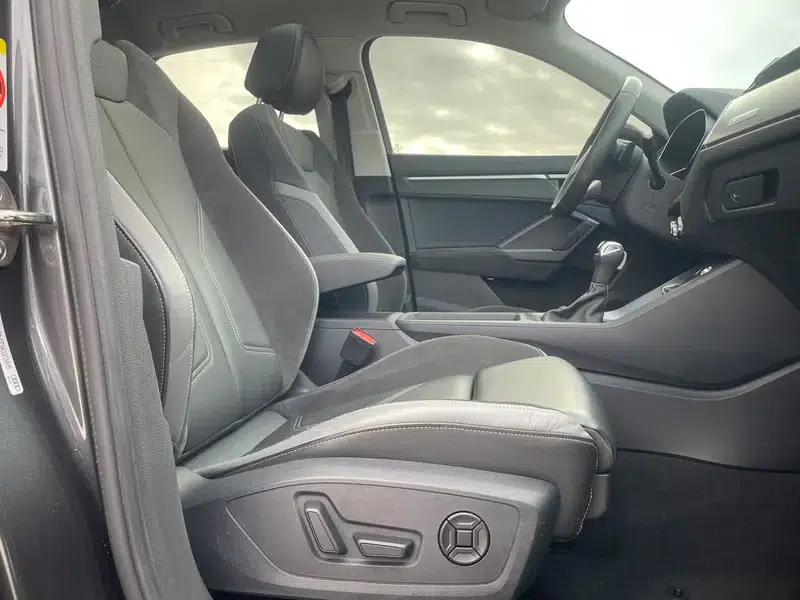 Audi Q3 Sportback 2022 40 TFSI Fashion Edition — миниатюра 24