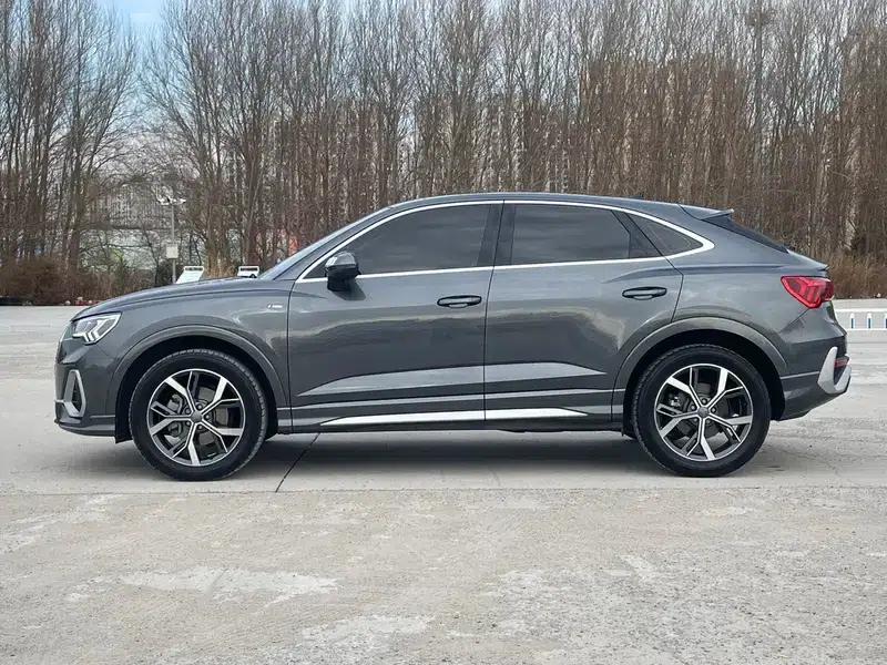 Audi Q3 Sportback 2022 40 TFSI Fashion Edition — миниатюра 4