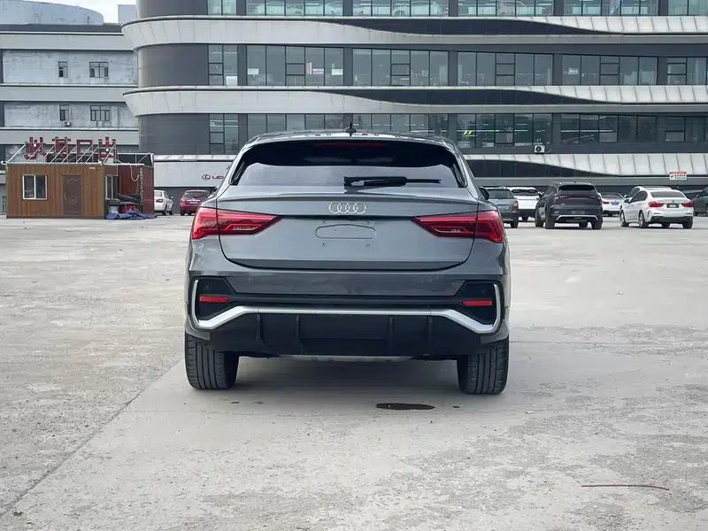 Audi Q3 Sportback 2022 40 TFSI Fashion Edition — миниатюра 6