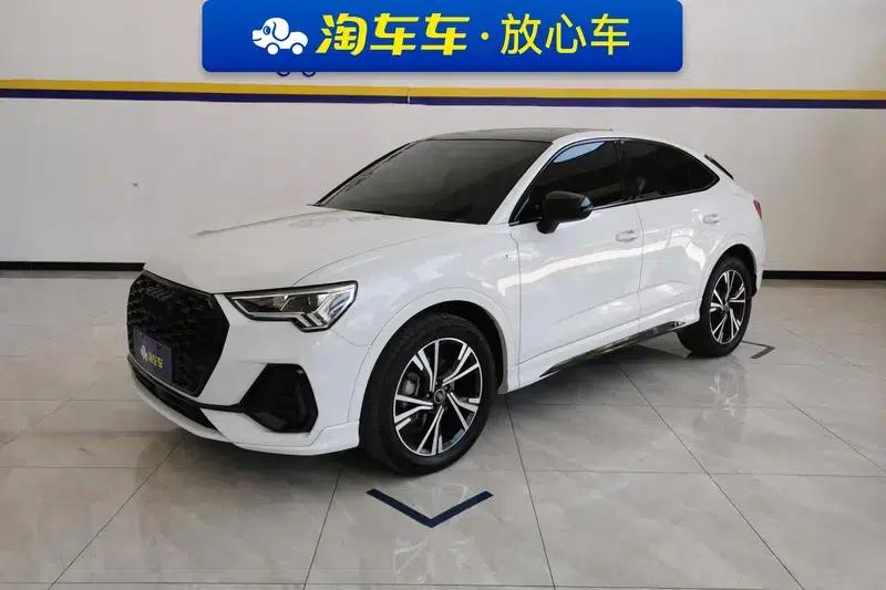 Audi Q3 Sportback 2023 Facelift 40 TFSI Fashion Model — миниатюра 1