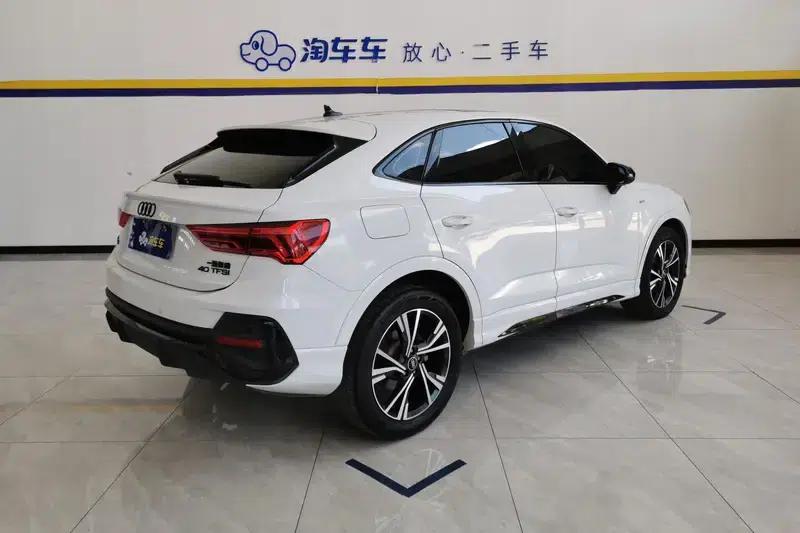 Audi Q3 Sportback 2023 Facelift 40 TFSI Fashion Model — миниатюра 3