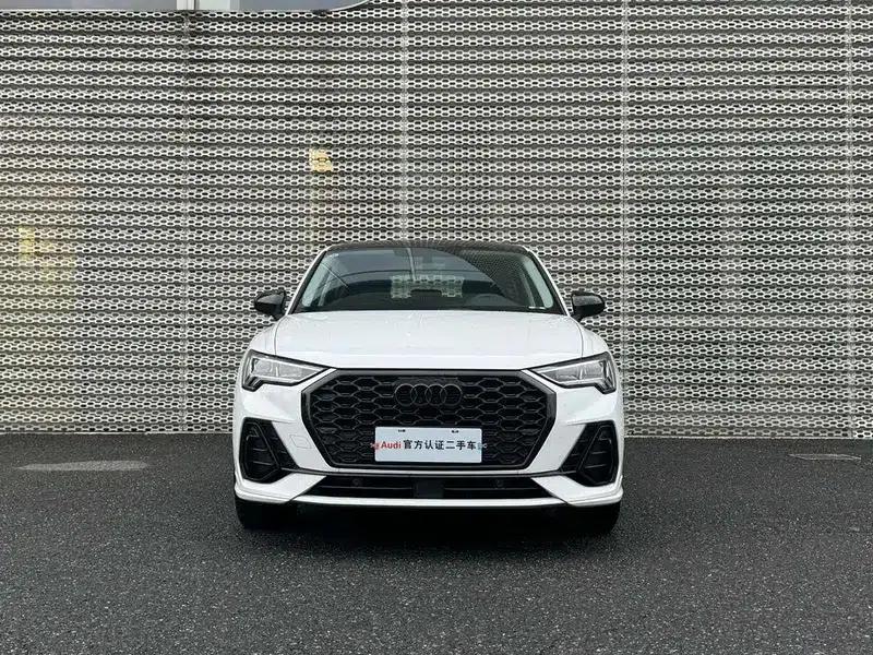 Audi Q3 Sportback 2023 Facelift 40 TFSI Fashion Model — миниатюра 2