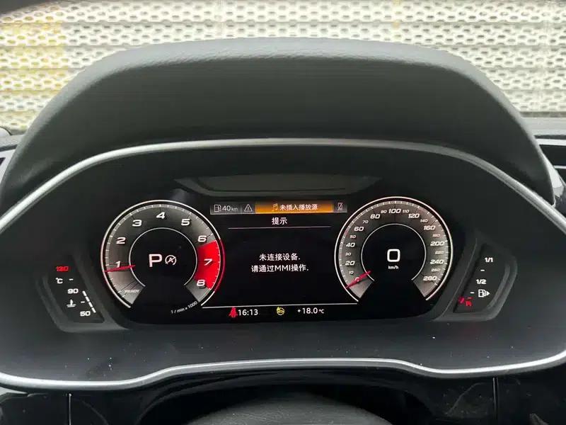 Audi Q3 Sportback 2023 Facelift 40 TFSI Fashion Model — миниатюра 12