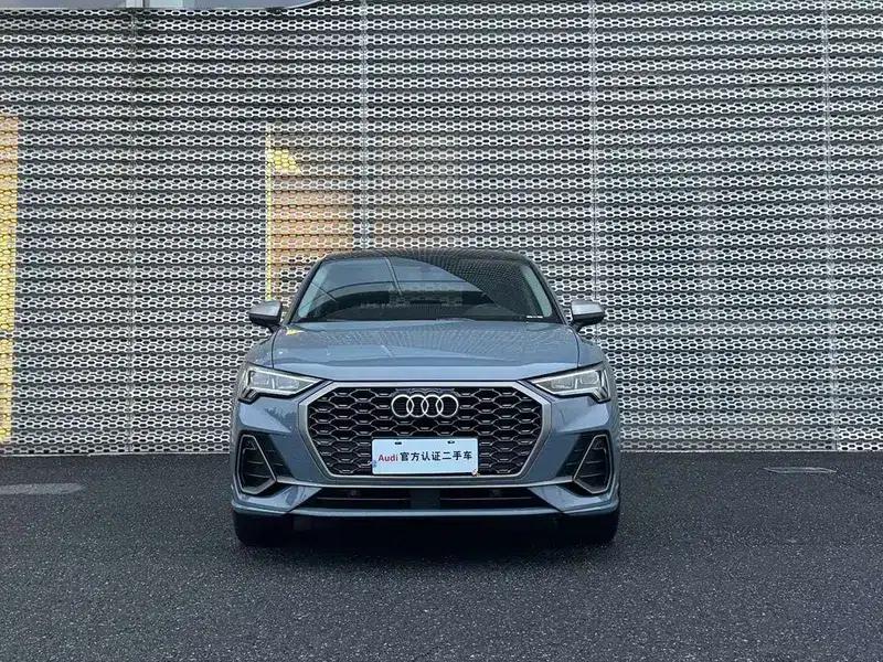 Audi Q3 Sportback 2022 40 TFSI RS Package (Sports Edition) — миниатюра 2
