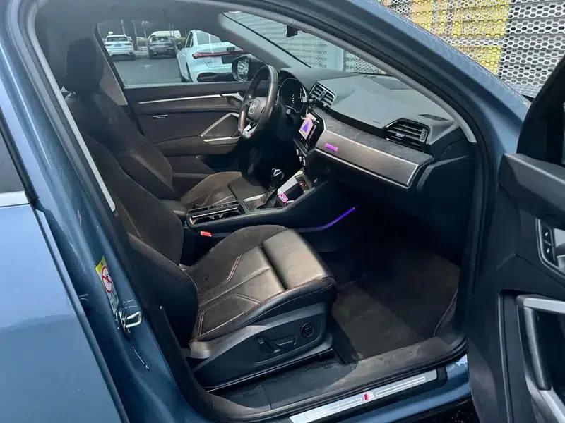 Audi Q3 Sportback 2022 40 TFSI RS Package (Sports Edition) — миниатюра 8