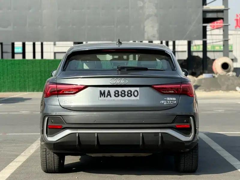 Audi Q3 Sportback 2023 45 TFSI quattro Luxury — миниатюра 5