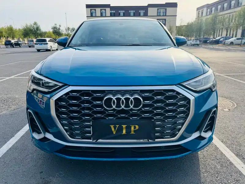 Audi Q3 Sportback 2020 40 TFSI Fashion Edition — миниатюра 2