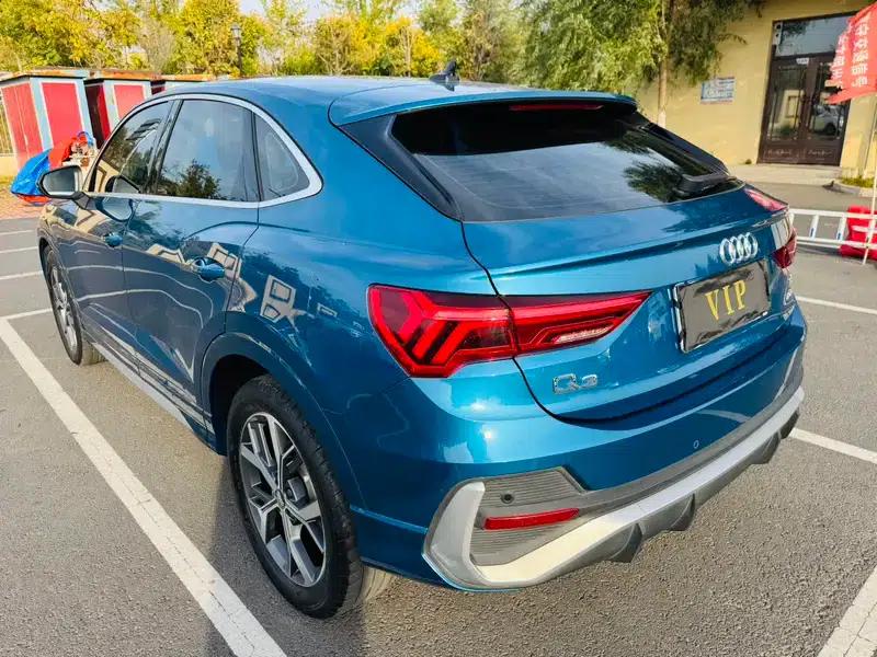 Audi Q3 Sportback 2020 40 TFSI Fashion Edition — миниатюра 4