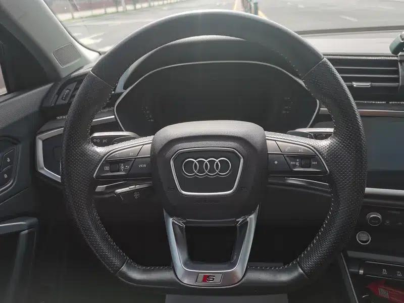 Audi Q3 Sportback 2022 40 TFSI Fashion Edition — миниатюра 17