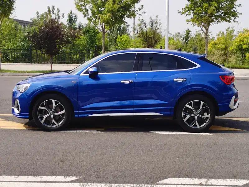 Audi Q3 Sportback 2022 40 TFSI Fashion Edition — миниатюра 4