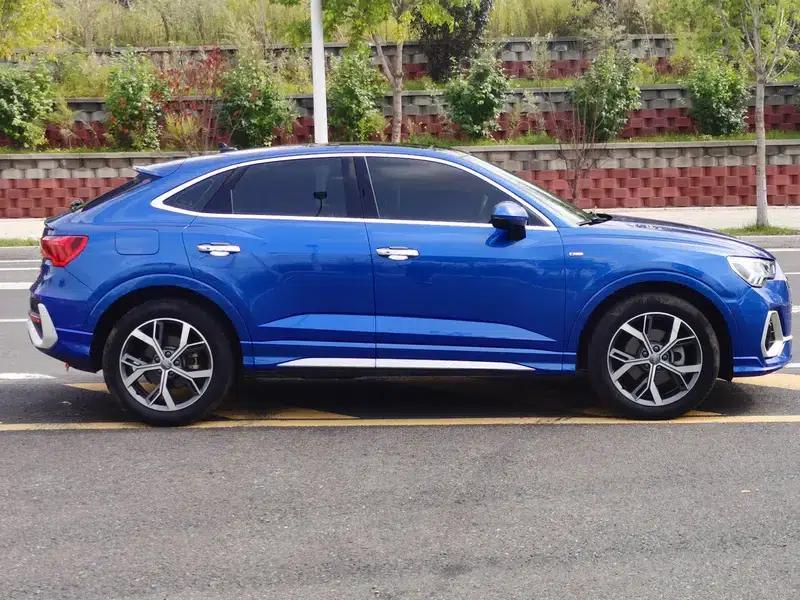 Audi Q3 Sportback 2022 40 TFSI Fashion Edition — миниатюра 8
