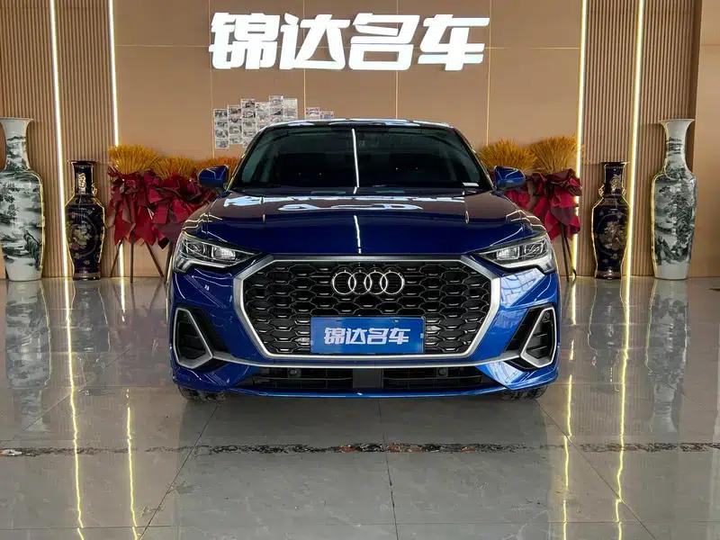 Audi Q3 Sportback 2020 40 TFSI Fashion Edition — миниатюра 2