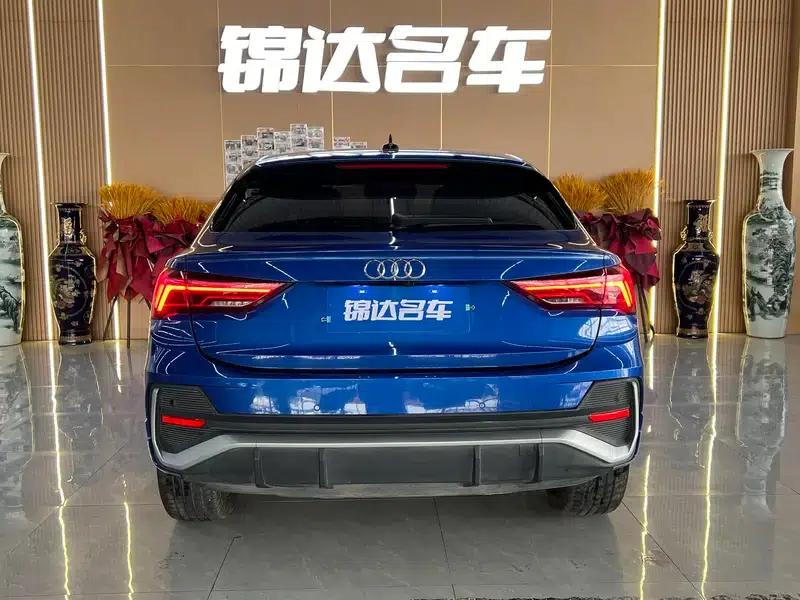 Audi Q3 Sportback 2020 40 TFSI Fashion Edition — миниатюра 5