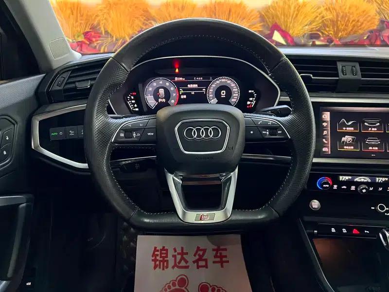 Audi Q3 Sportback 2020 40 TFSI Fashion Edition — миниатюра 9