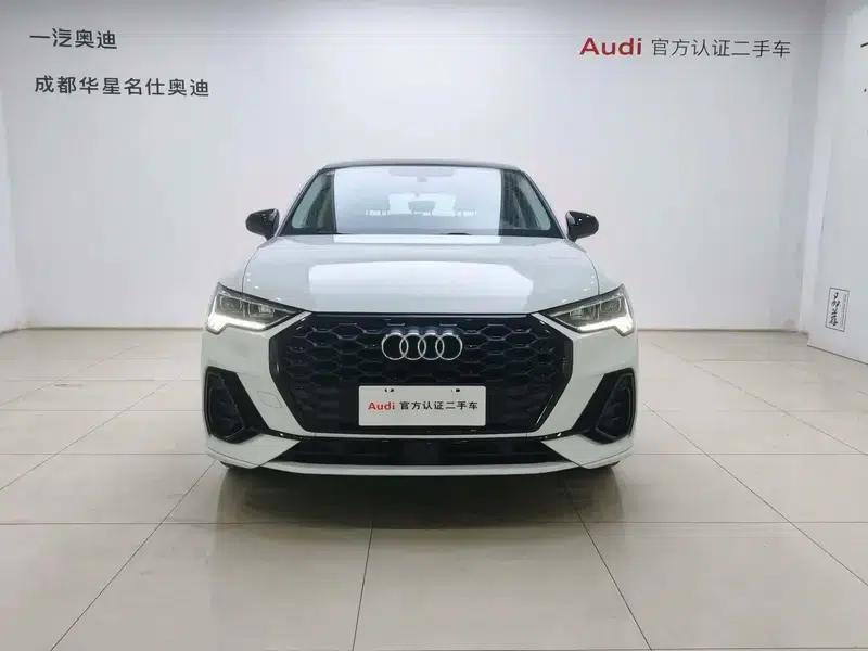 Audi Q3 Sportback 2022 40 TFSI Fashion Edition — миниатюра 2