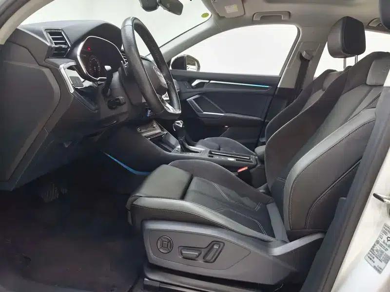 Audi Q3 Sportback 2022 40 TFSI Fashion Edition — миниатюра 13