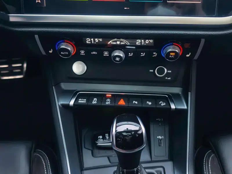 Audi Q3 Sportback 2020 45 TFSI quattro Luxury — миниатюра 13