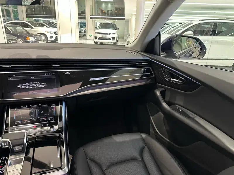 Audi Q8 2021 55 TFSI Luxury Dynamic — миниатюра 7