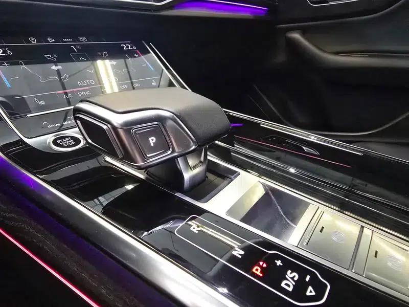 Audi Q8 2021 45 TFSI Luxury Elegance — миниатюра 12