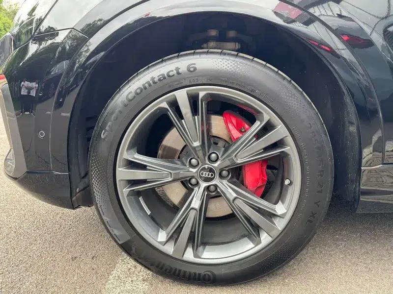 Audi Q8 2024 55 TFSI Luxury Dynamic — миниатюра 12