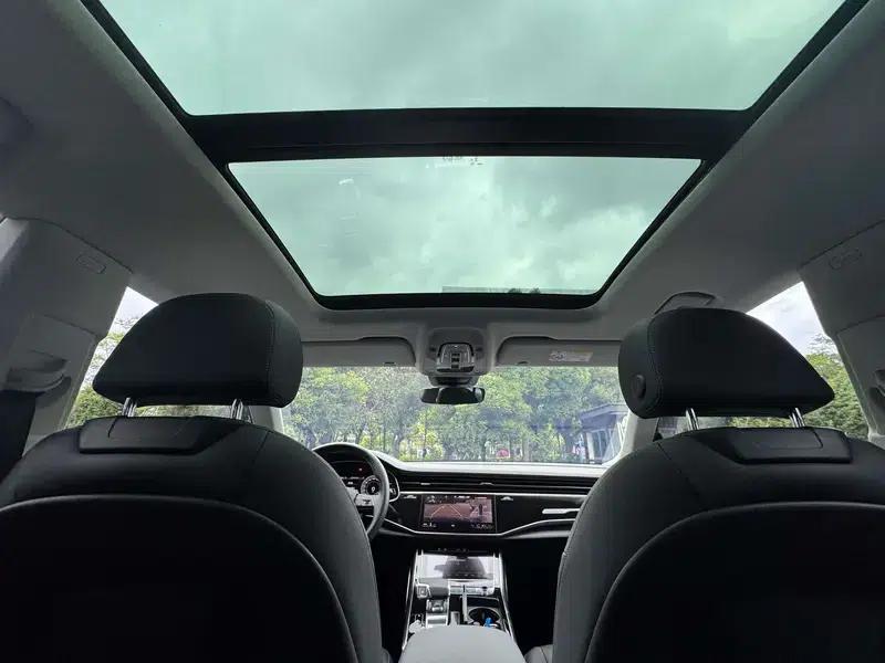 Audi Q8 2024 55 TFSI Luxury Dynamic — миниатюра 24
