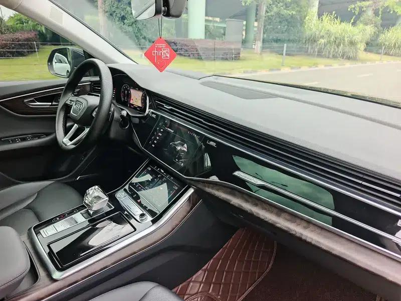 Audi Q8 2021 55 TFSI Premium Dynamic Edition — миниатюра 12