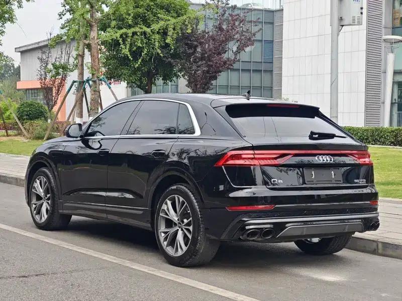Audi Q8 2021 55 TFSI Premium Dynamic Edition — миниатюра 4
