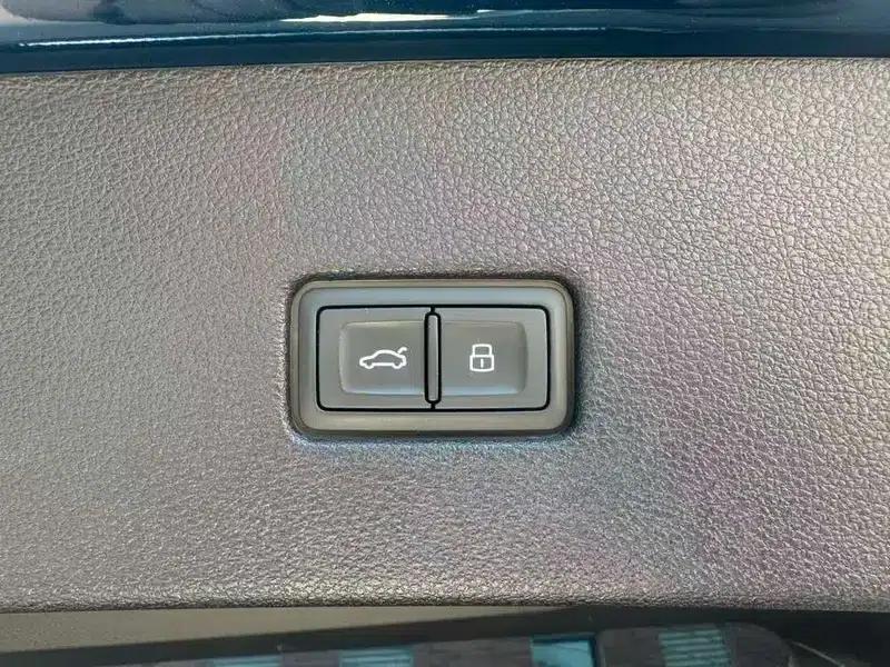 Audi Q8 2019 55 TFSI Dynamic Edition — миниатюра 8