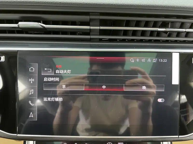 Audi Q8 2023 55 TFSI Luxury Dynamic — миниатюра 17