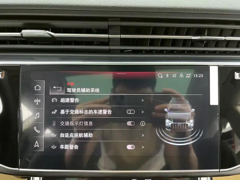 Audi Q8 2023 55 TFSI Luxury Dynamic — миниатюра 20