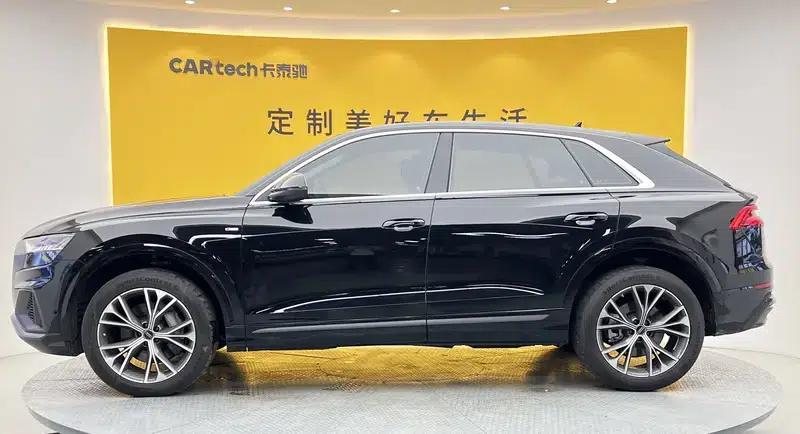 Audi Q8 2023 55 TFSI Luxury Dynamic — миниатюра 3