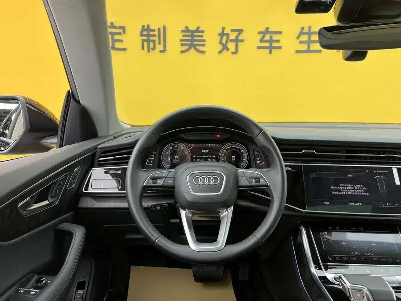 Audi Q8 2023 55 TFSI Luxury Dynamic — миниатюра 25