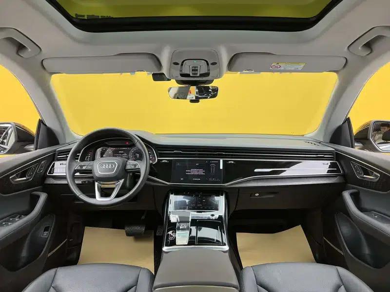Audi Q8 2023 55 TFSI Luxury Dynamic — миниатюра 28