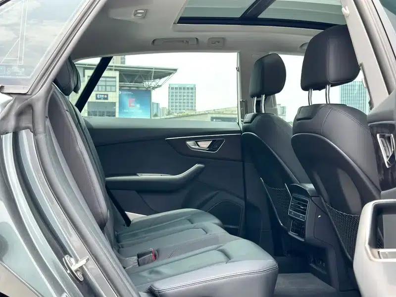 Audi Q8 2021 55 TFSI Luxury Dynamic — миниатюра 20