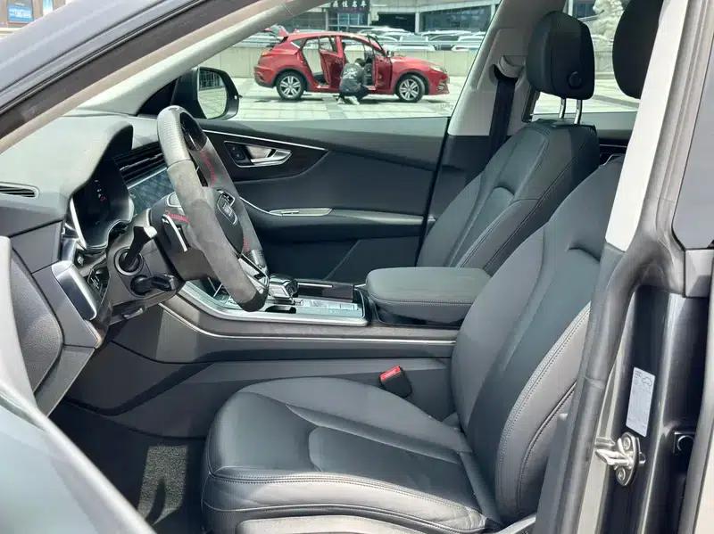 Audi Q8 2021 55 TFSI Luxury Dynamic — миниатюра 21