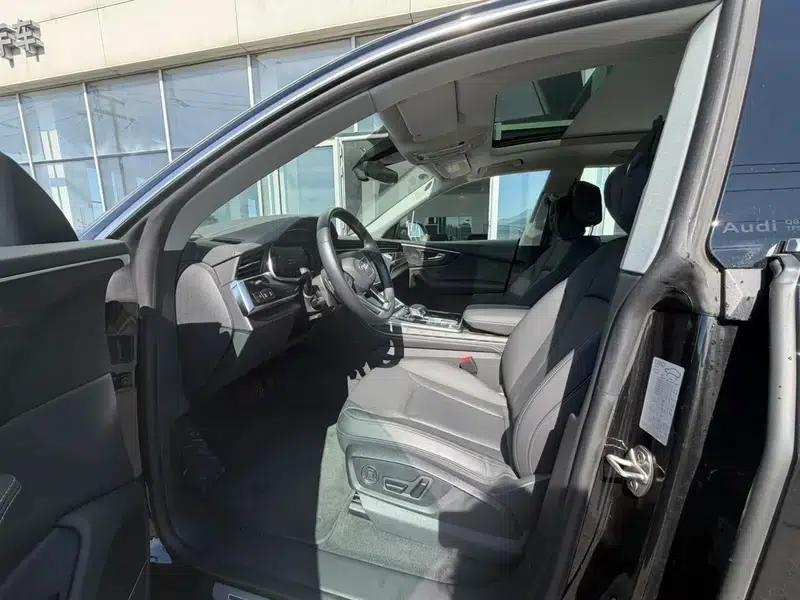 Audi Q8 2024 55 TFSI Luxury Dynamic — миниатюра 13