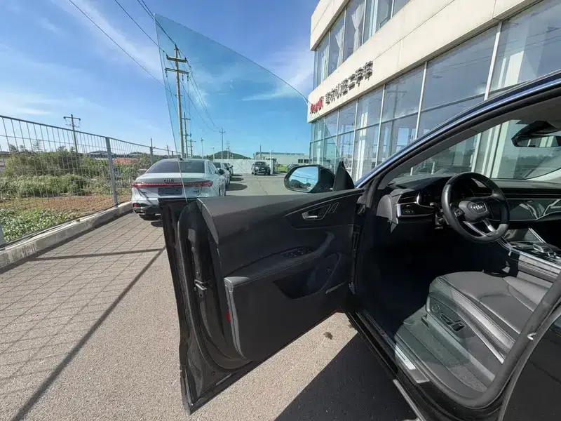 Audi Q8 2024 55 TFSI Luxury Dynamic — миниатюра 15
