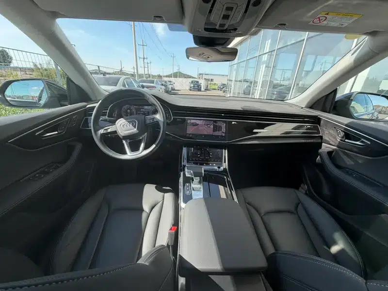 Audi Q8 2024 55 TFSI Luxury Dynamic — миниатюра 10