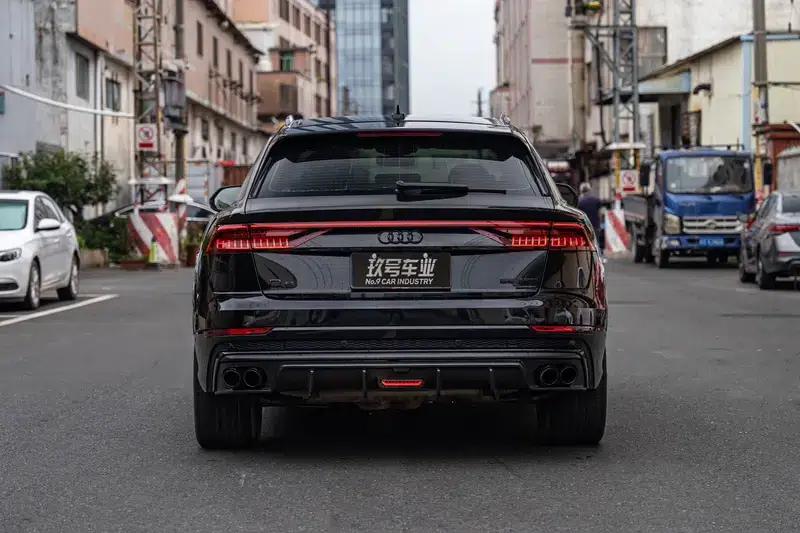 Audi Q8 2021 55 TFSI Luxury Dynamic — миниатюра 3