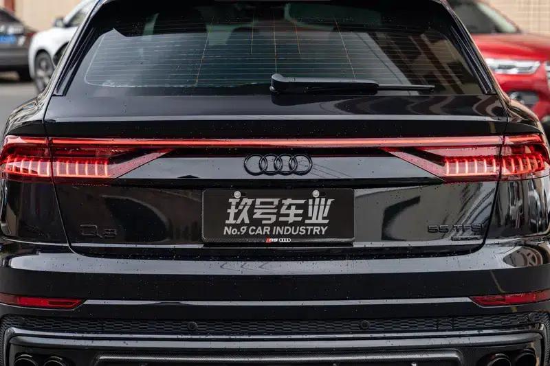 Audi Q8 2021 55 TFSI Luxury Dynamic — миниатюра 9