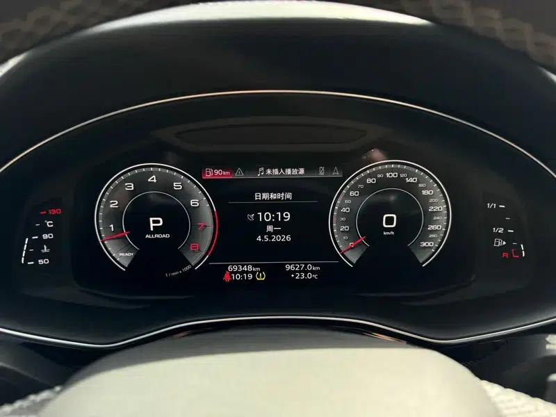 Audi Q8 2021 55 TFSI Premium Dynamic Edition — миниатюра 12