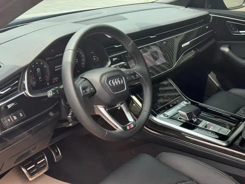 Audi Q8 2022 55 TFSI Premium Dynamic Edition — миниатюра 18