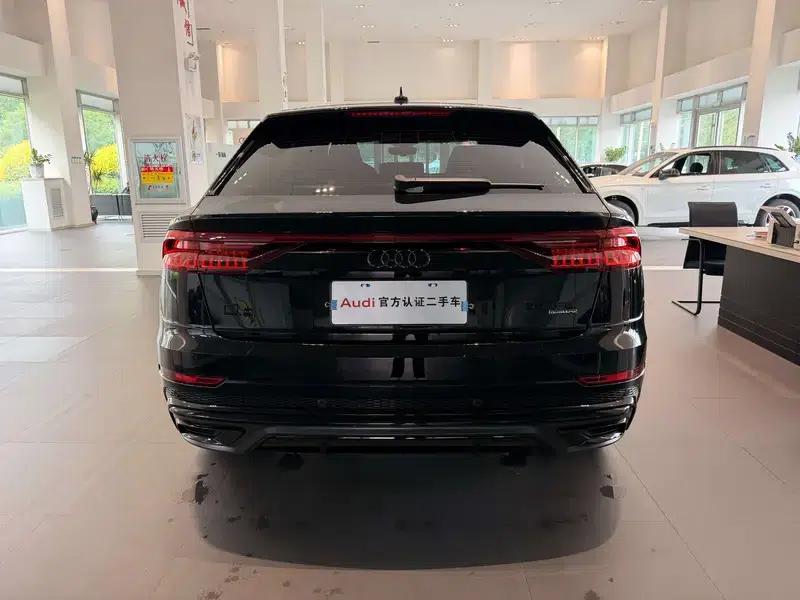 Audi Q8 2022 55 TFSI Premium Dynamic Edition — миниатюра 3