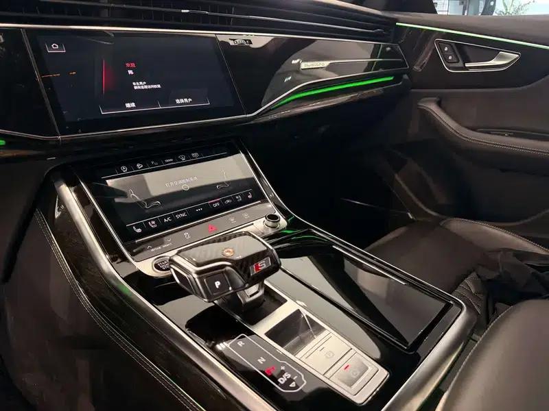 Audi Q8 2022 55 TFSI Premium Dynamic Edition — миниатюра 7