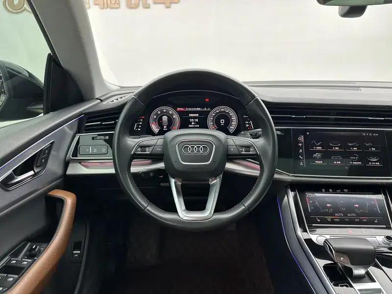 Audi Q8 2019 45 TFSI Luxury Elegance — миниатюра 11